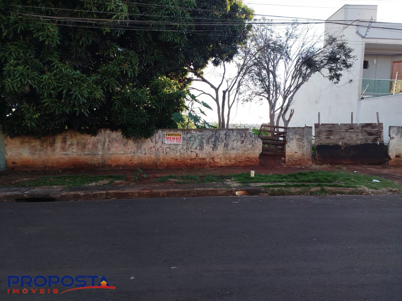 Terreno/Área à venda em Vila Emília, Maringá — Portal Chave Fácil