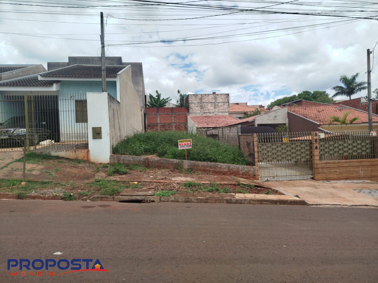 Terreno/Área à venda em Loteamento Madrid, Maringá — Portal Chave Fácil