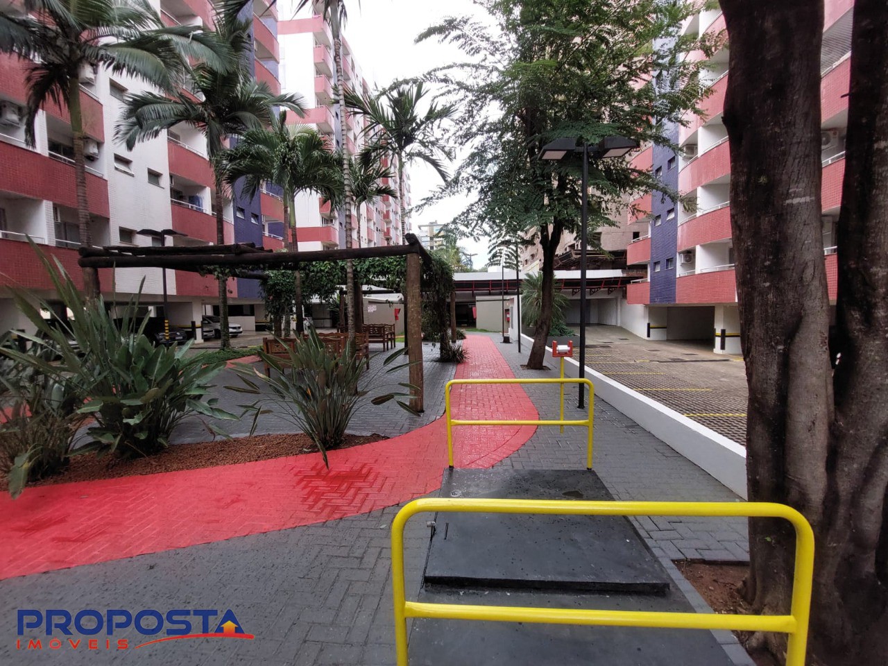 Apartamento à venda em Zona 08, Maringá — Portal Chave Fácil