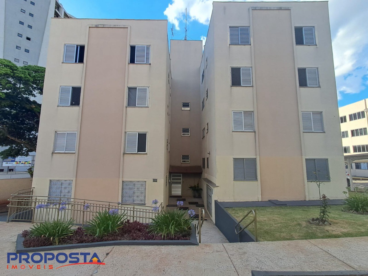 Apartamento à venda em Vila Emília, Maringá — Portal Chave Fácil