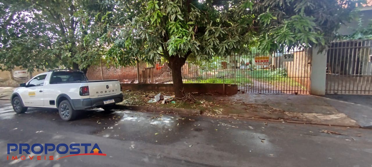 Casa à venda em Parque Residencial Aeroporto, Maringá — Portal Chave Fácil