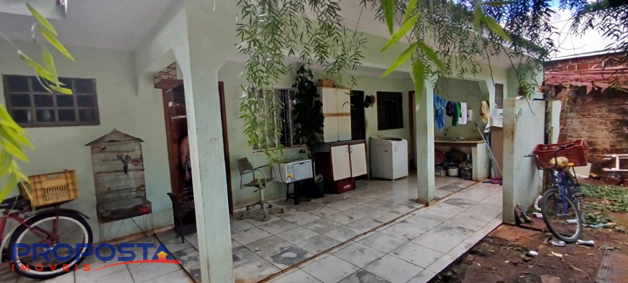 Casa à venda em Parque Residencial Aeroporto, Maringá — Portal Chave Fácil