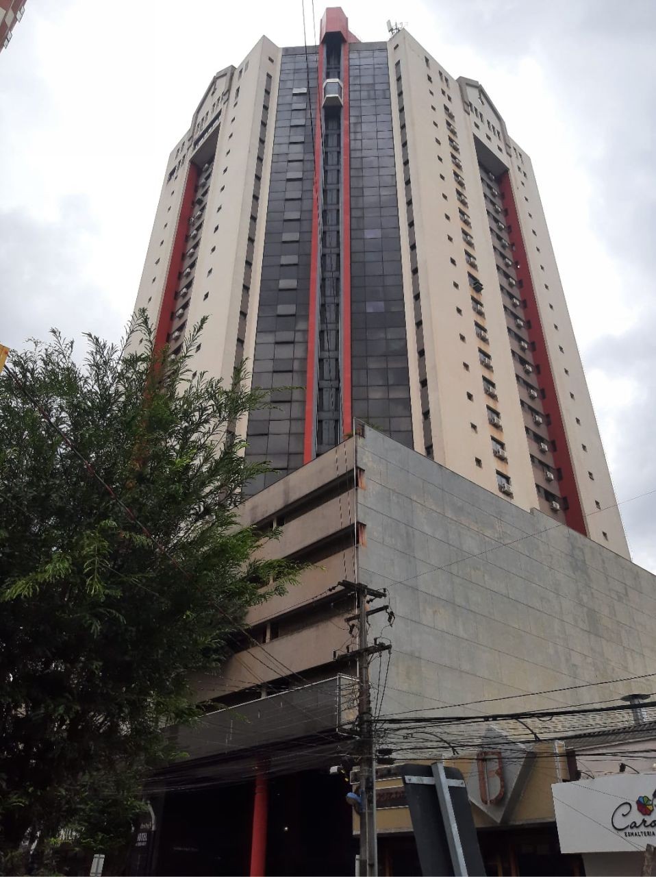 Apartamento à venda em Zona 01 Centro, Maringá — Portal Chave Fácil