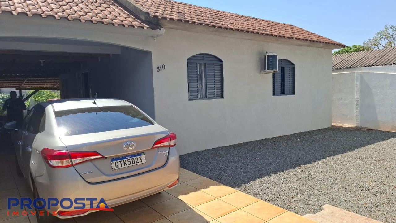 Casa à venda em Conjunto Habitacional Sanenge Iii, Maringá — Portal Chave Fácil