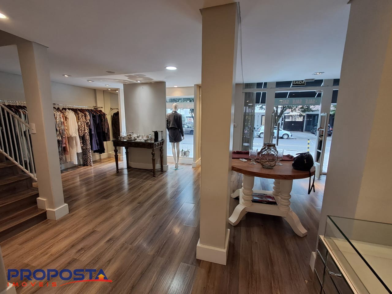 Sobrado à venda em Zona 01 Centro, Maringá — Portal Chave Fácil