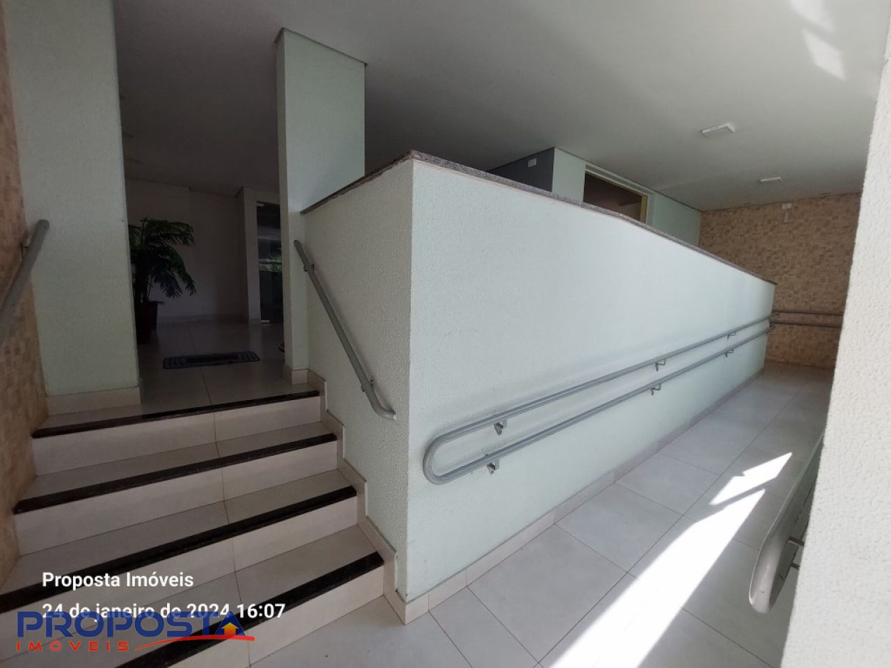 Apartamento para alugar em Zona 07, Maringá — Portal Chave Fácil
