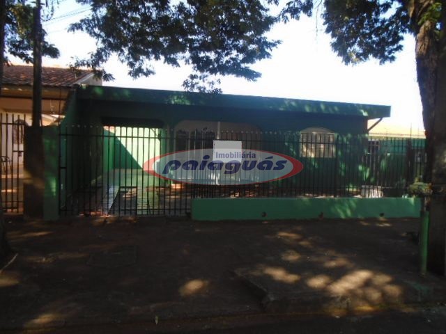 Casa à venda em Zona 08, Maringá — Portal Chave Fácil