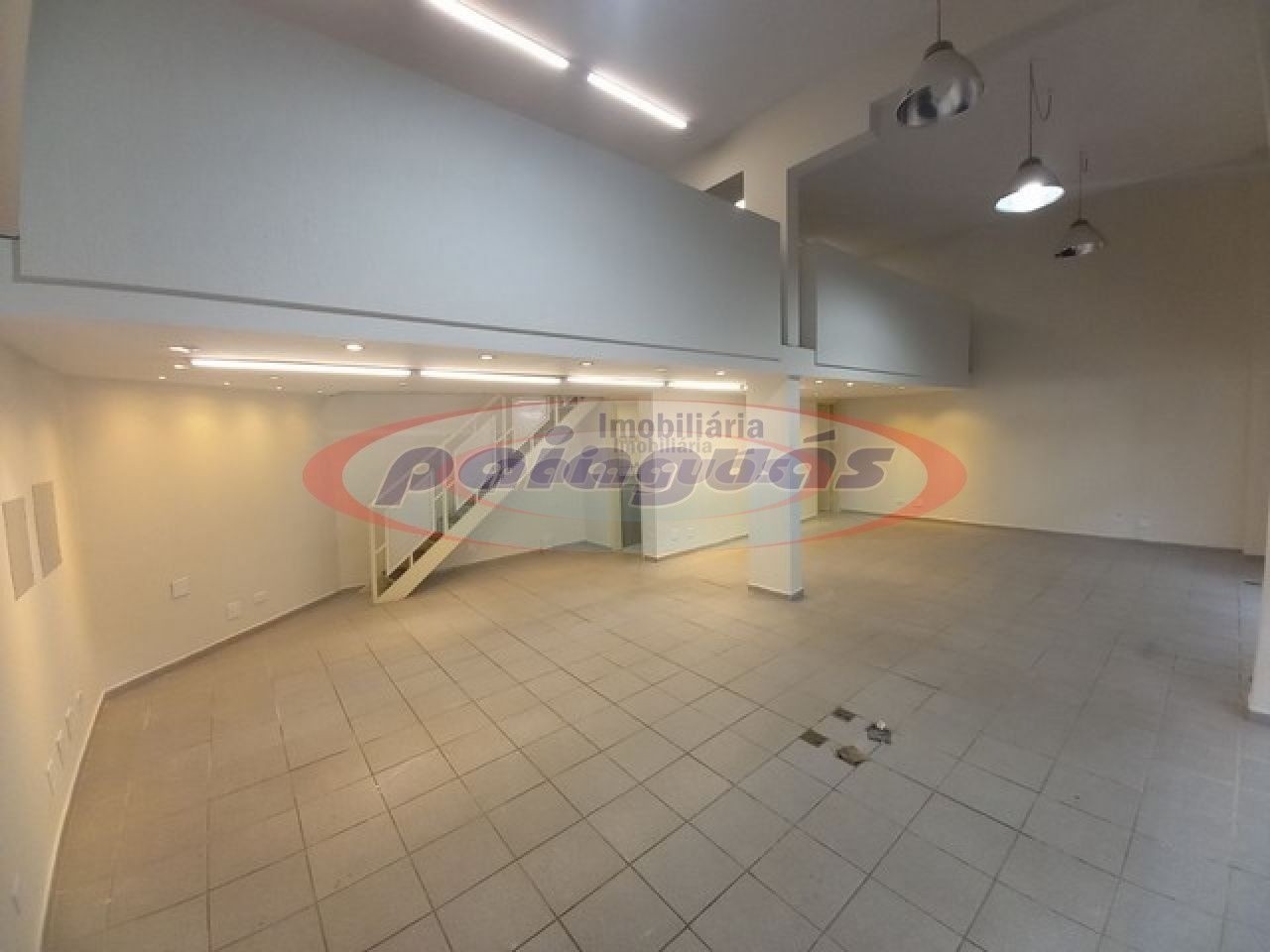 Comercial para alugar em Zona 02, Maringá — Portal Chave Fácil