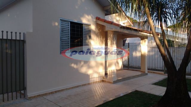 Casa para alugar em Zona 02, Maringá — Portal Chave Fácil