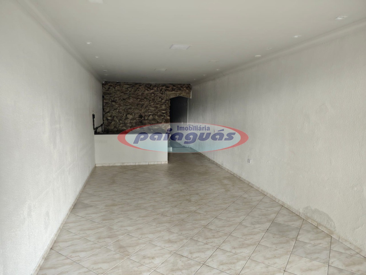 Sala/Conjunto Comercial para alugar em Zona 02, Maringá — Portal Chave Fácil