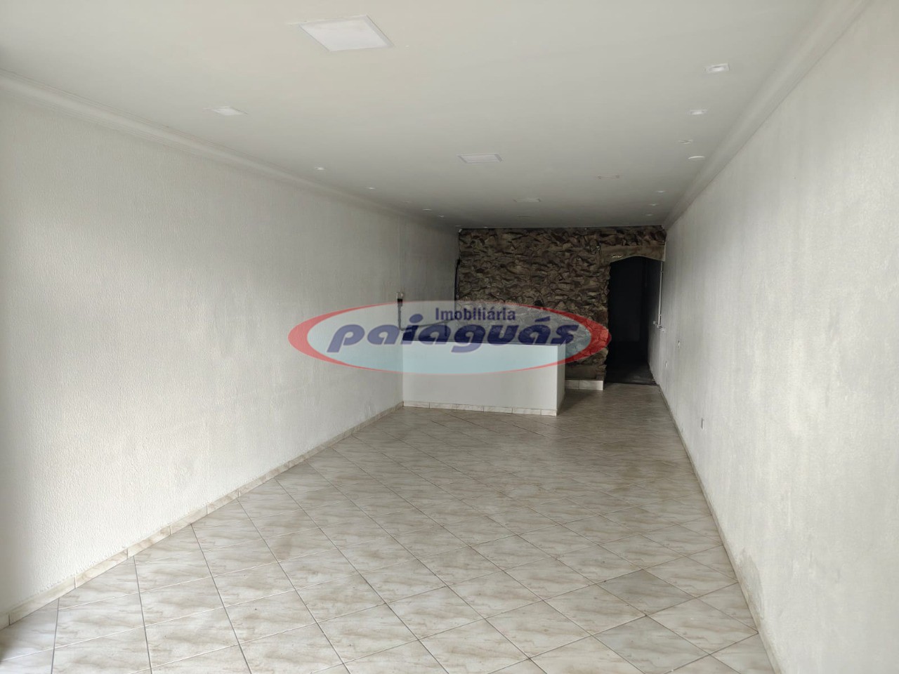 Sala/Conjunto Comercial para alugar em Zona 02, Maringá — Portal Chave Fácil