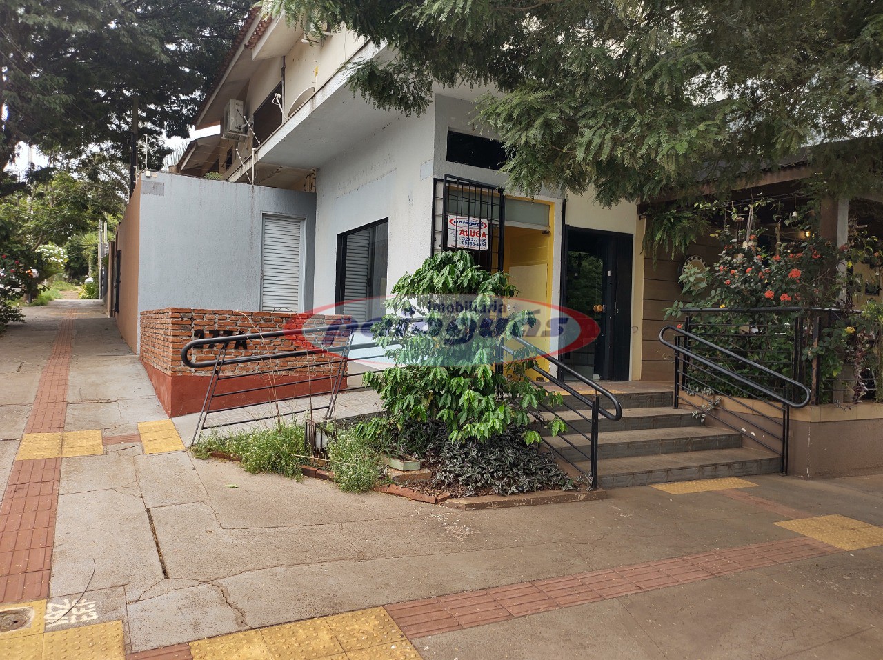 Comercial para alugar em Zona 02, Maringá — Portal Chave Fácil