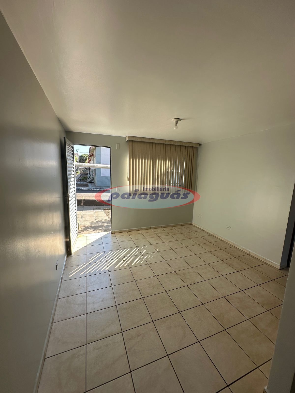 Apartamento para alugar em Jardim São Silvestre, Maringá — Portal Chave Fácil