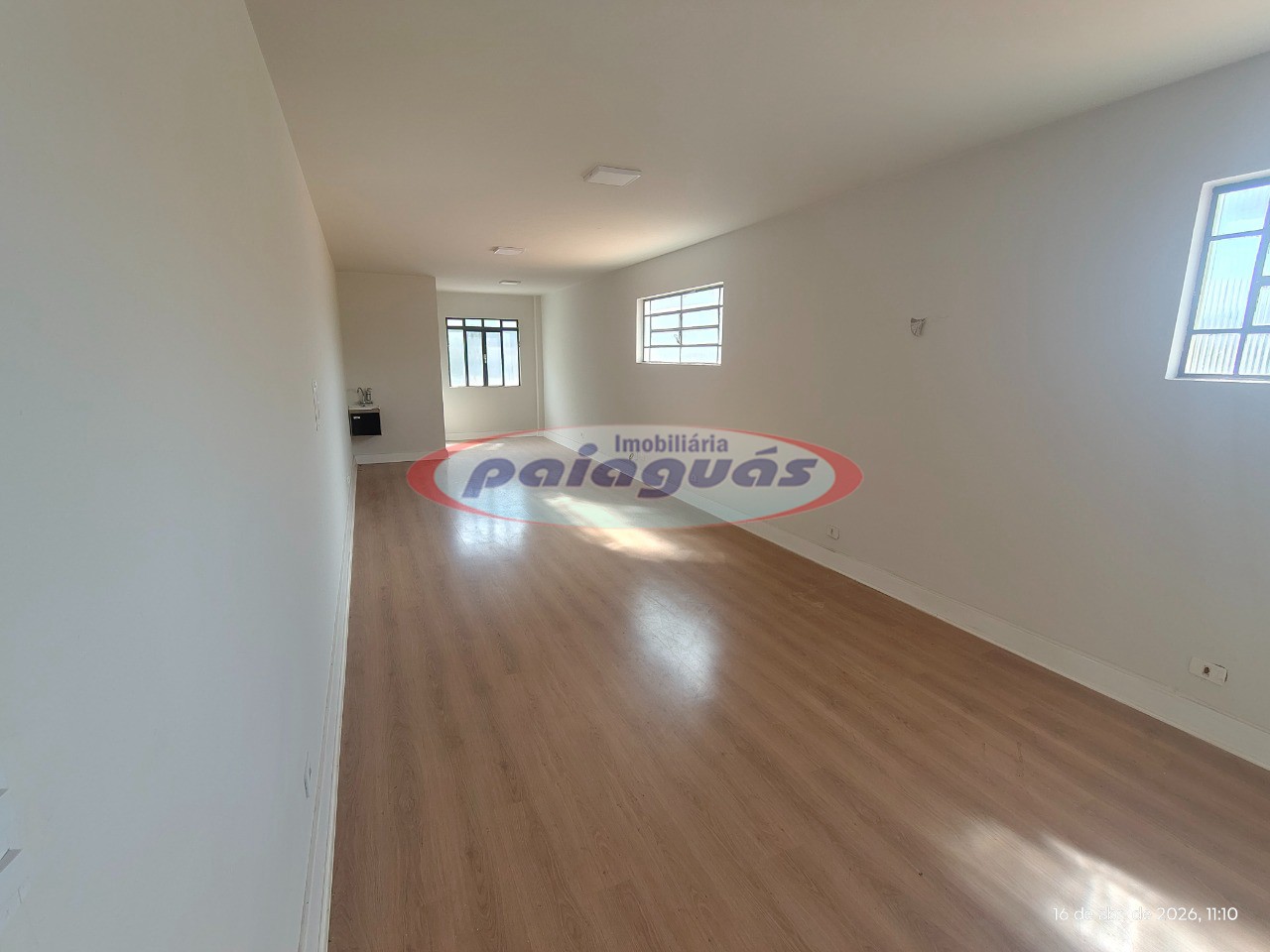 Sala/Conjunto Comercial para alugar em Zona 02, Maringá — Portal Chave Fácil