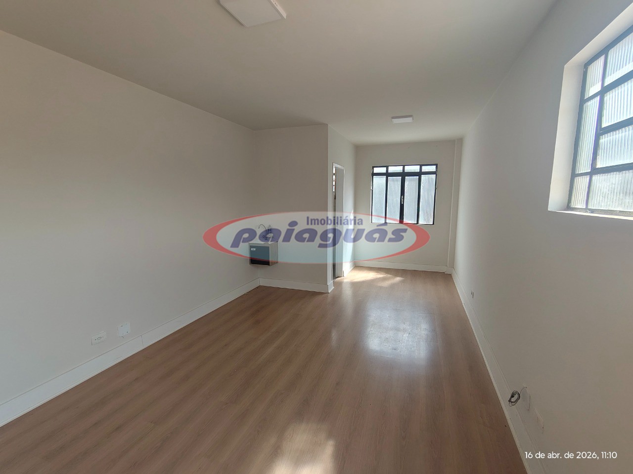Sala/Conjunto Comercial para alugar em Zona 02, Maringá — Portal Chave Fácil