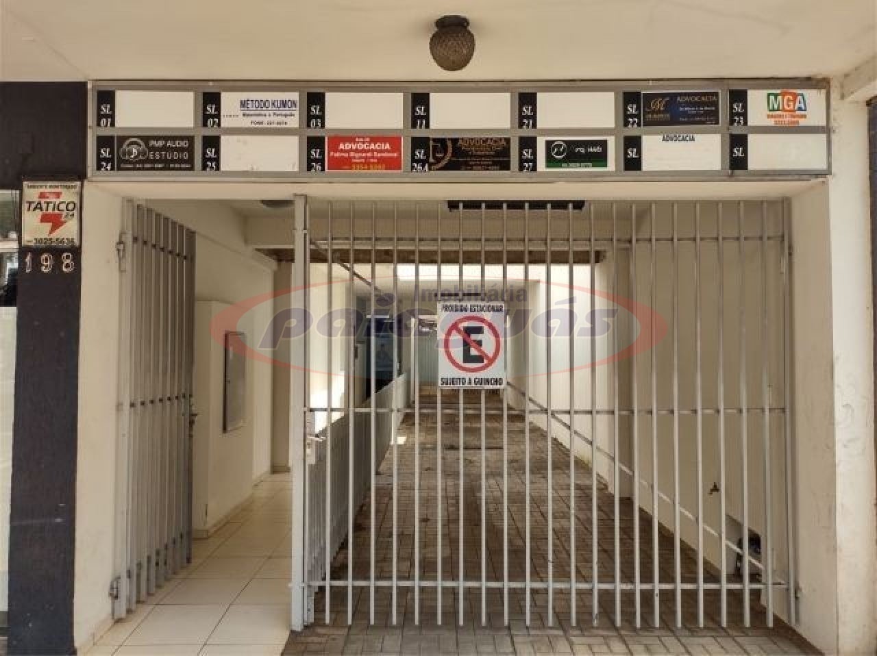 Sala/Conjunto Comercial para alugar em Zona 02, Maringá — Portal Chave Fácil