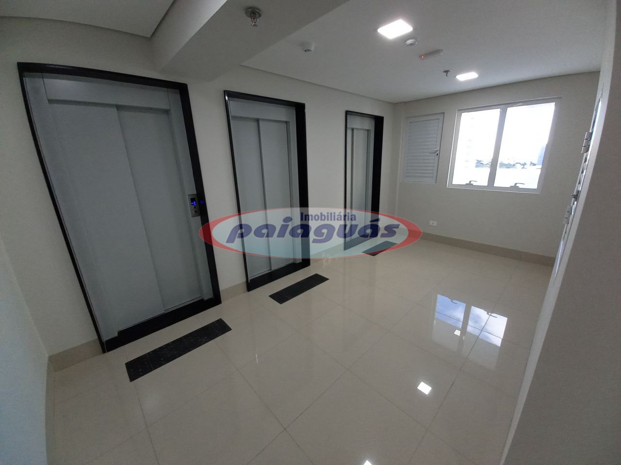 Sala/Conjunto Comercial para alugar em Zona 01 Centro, Maringá — Portal Chave Fácil
