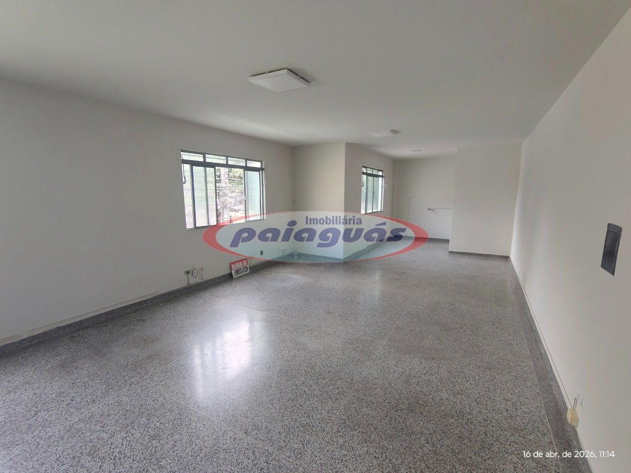 Sala/Conjunto Comercial para alugar em Zona 02, Maringá — Portal Chave Fácil
