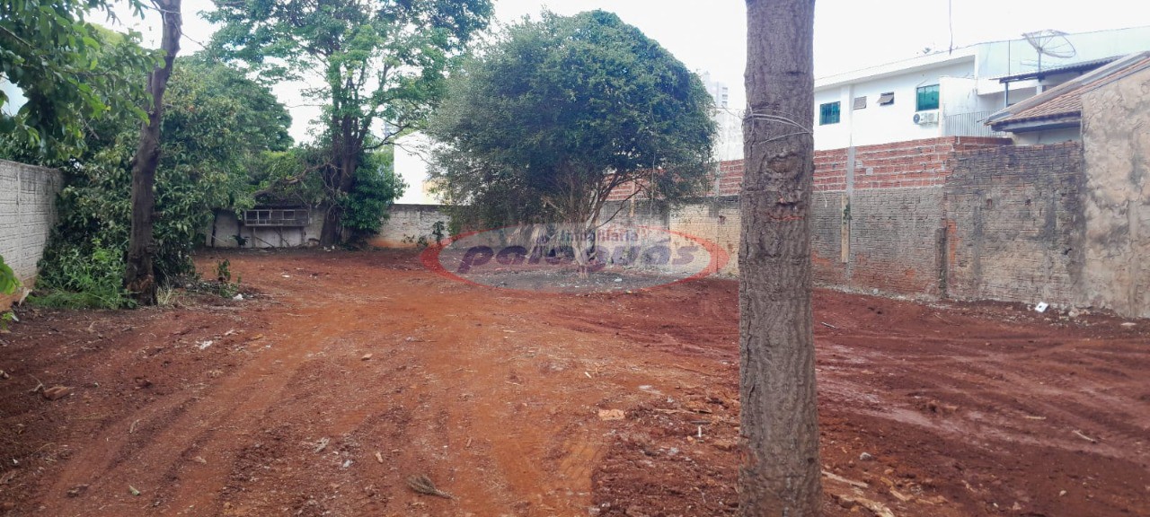 Terreno/Área à venda em Zona 07, Maringá — Portal Chave Fácil