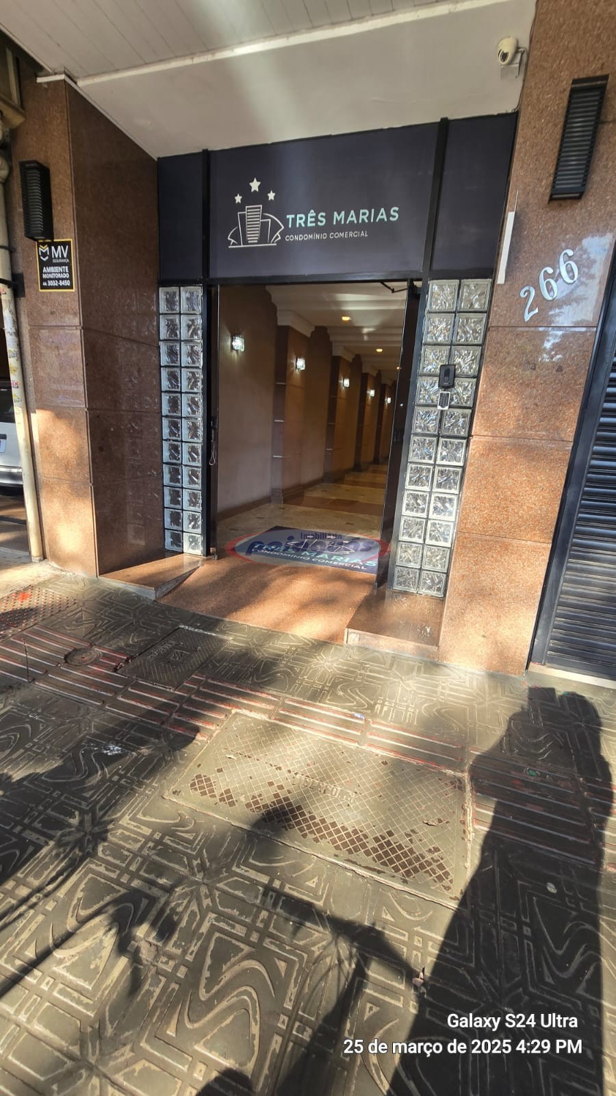 Sala/Conjunto Comercial à venda em Zona 01 Centro, Maringá — Portal Chave Fácil