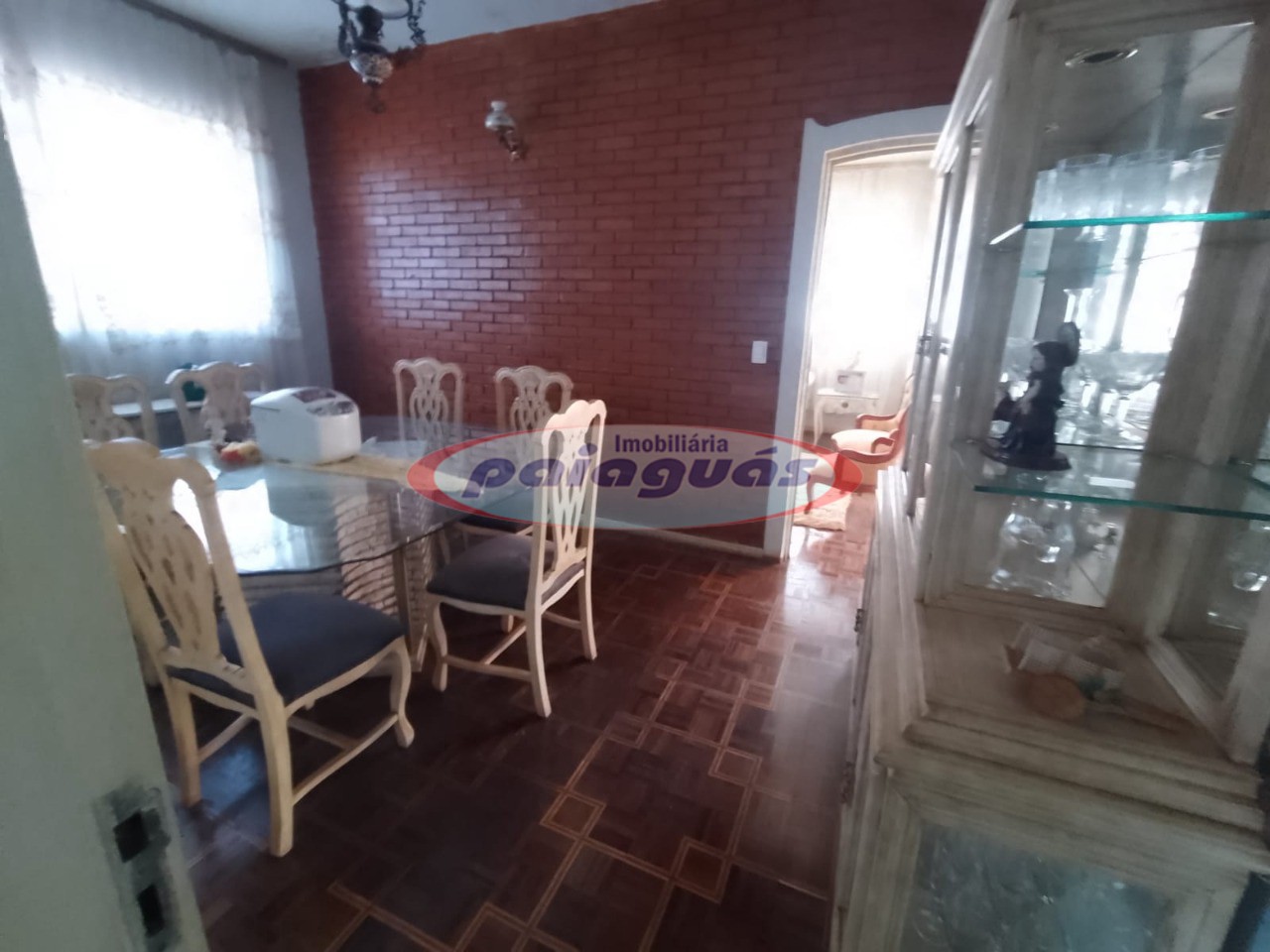 Ponto Comercial/Loja à venda em Zona 08, Maringá — Portal Chave Fácil