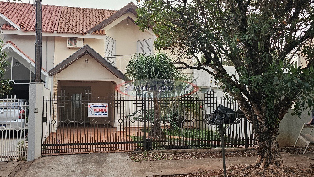 Casa à venda em Jardim Iguaçu, Maringá — Portal Chave Fácil