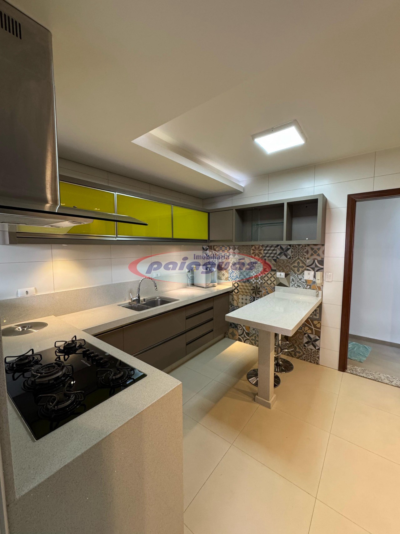 Apartamento à venda em Zona 01 Centro, Maringá — Portal Chave Fácil