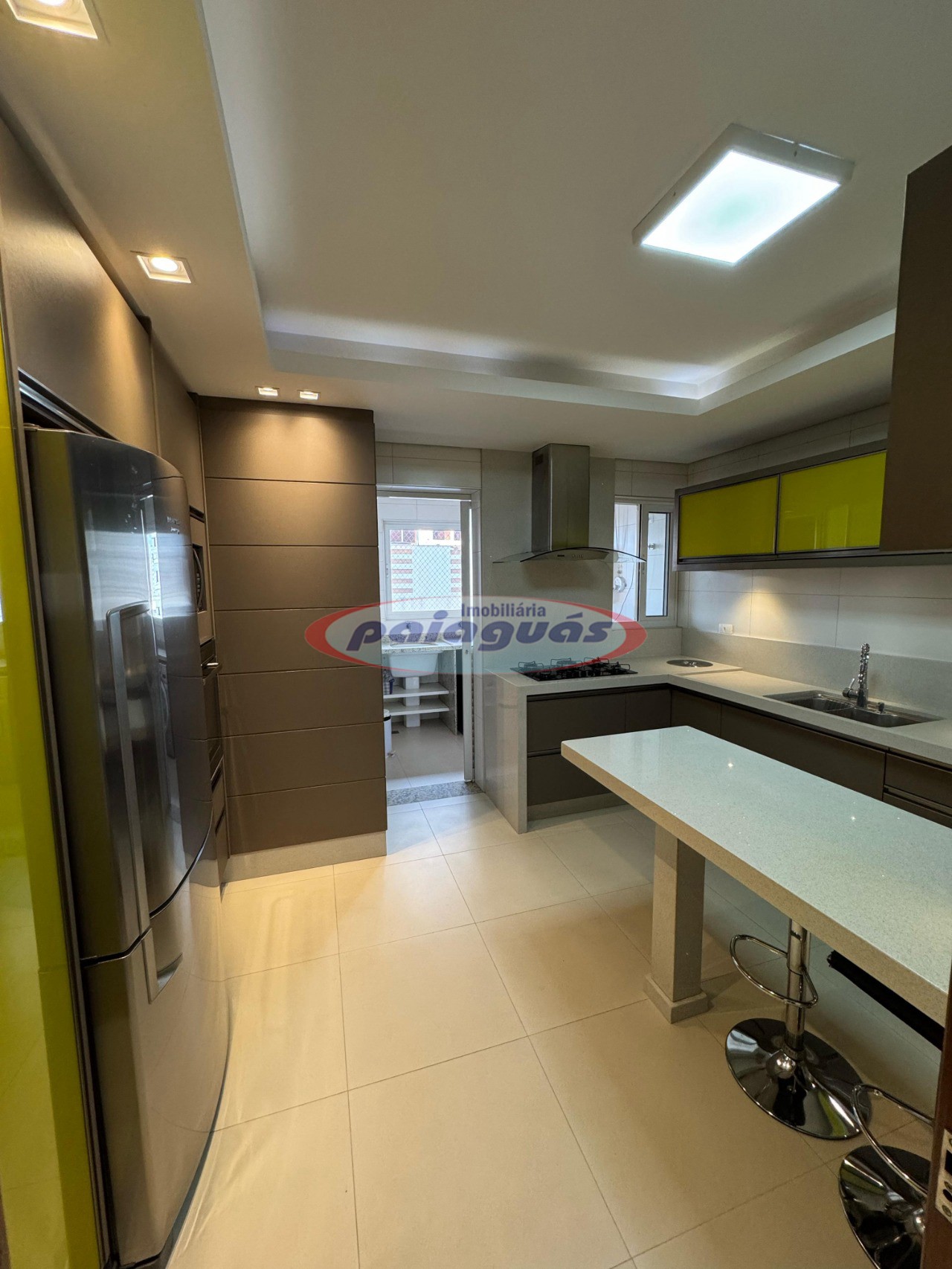 Apartamento à venda em Zona 01 Centro, Maringá — Portal Chave Fácil