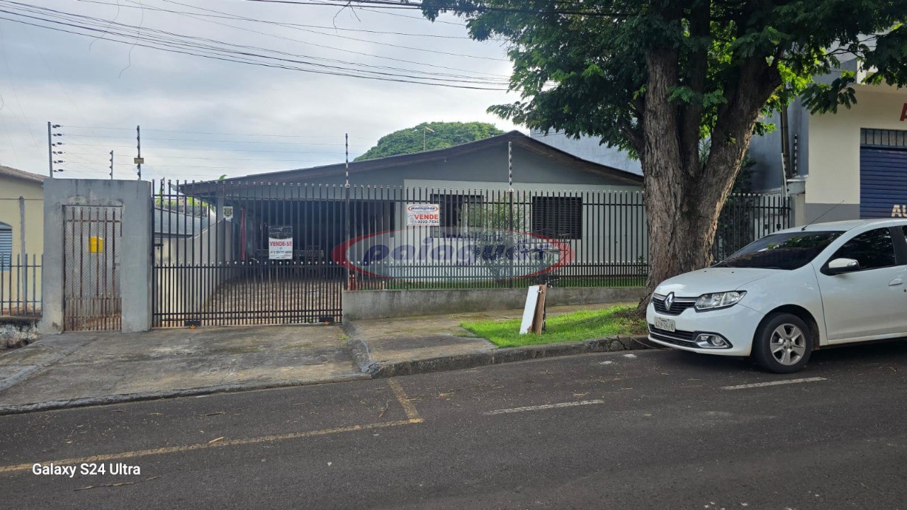 Casa à venda em Conjunto Habitacional Karina, Maringá — Portal Chave Fácil