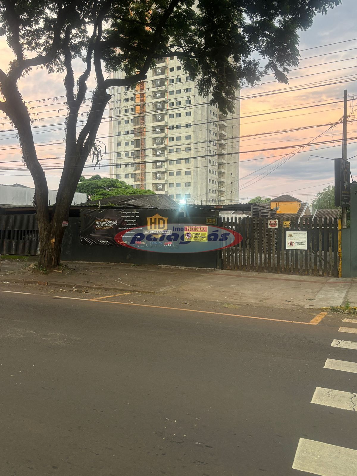 Terreno/Área à venda em Zona 08, Maringá — Portal Chave Fácil