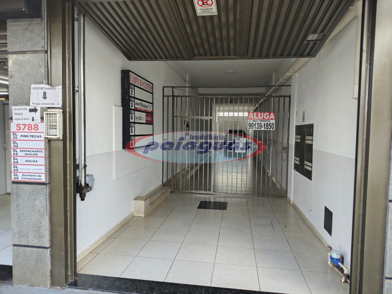 Sala/Conjunto Comercial para alugar em Zona 05, Maringá — Portal Chave Fácil