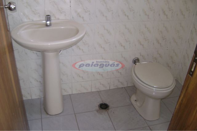 Sala/Conjunto Comercial para alugar em Zona 02, Maringá — Portal Chave Fácil