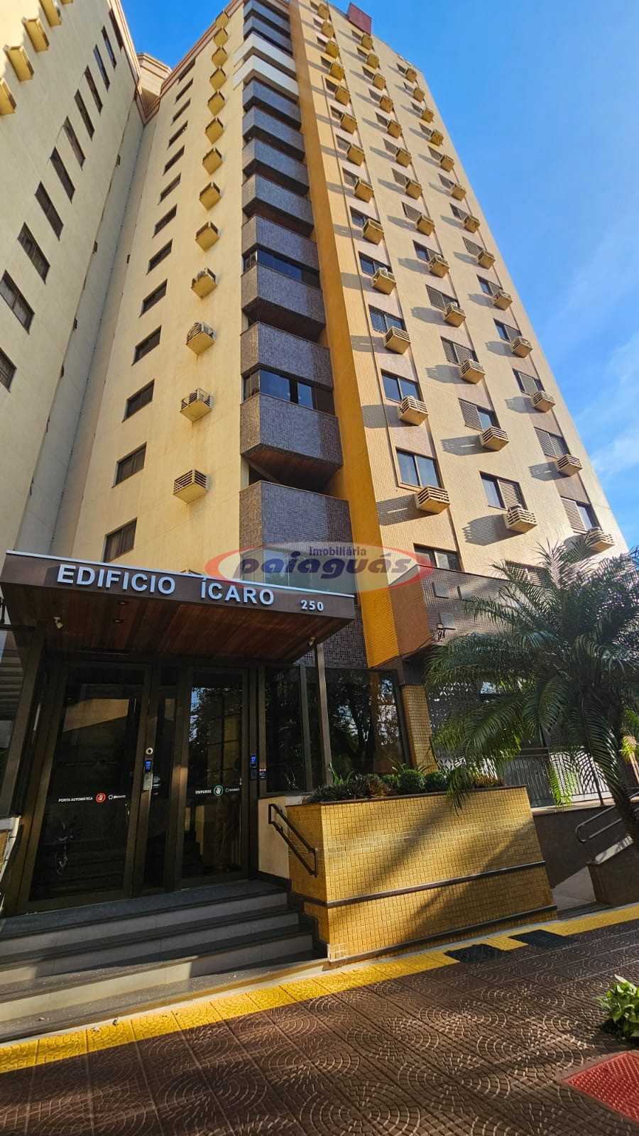 Apartamento à venda em Zona 07, Maringá — Portal Chave Fácil