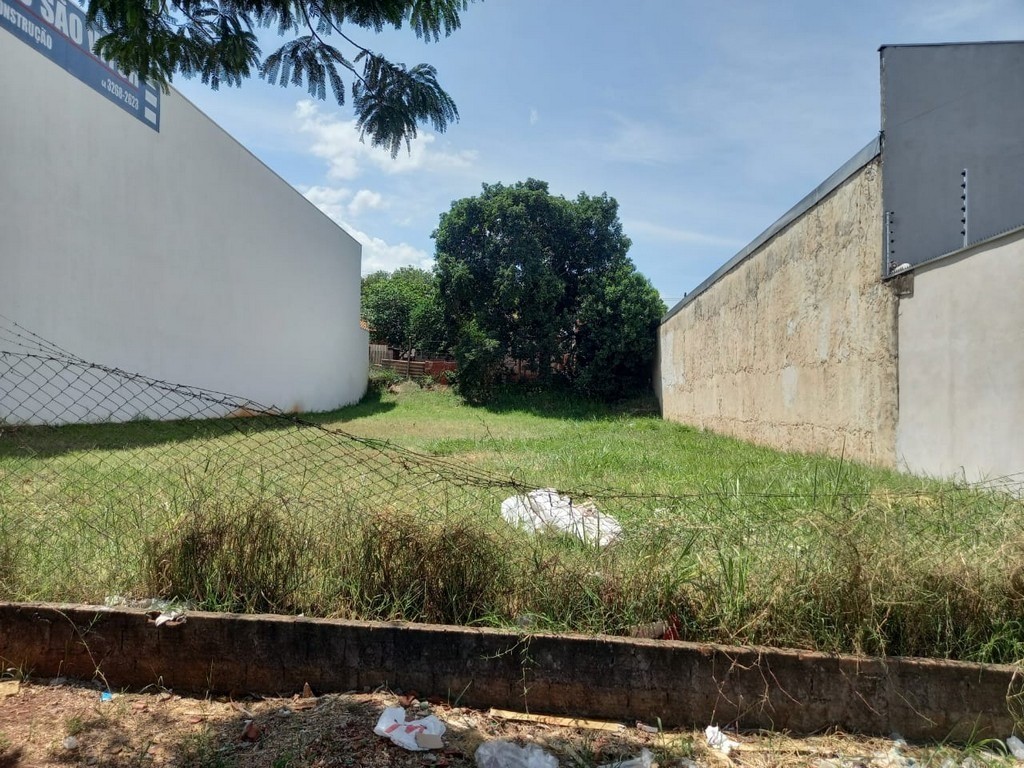 Terreno/Área para alugar em Jardim Colina Verde, Maringá — Portal Chave Fácil