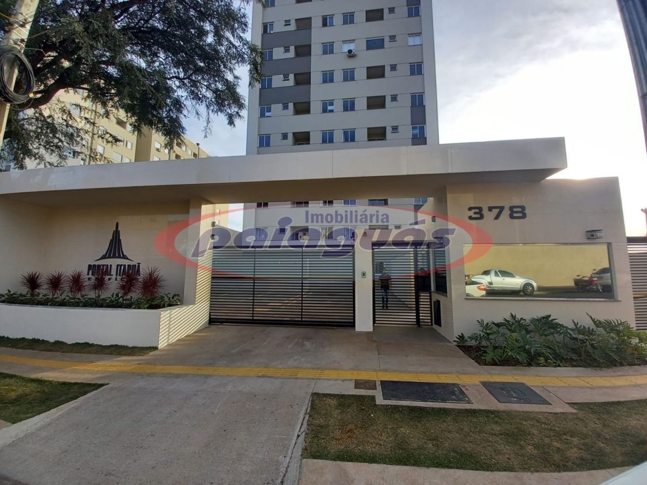 Apartamento à venda em Vila Emília, Maringá — Portal Chave Fácil