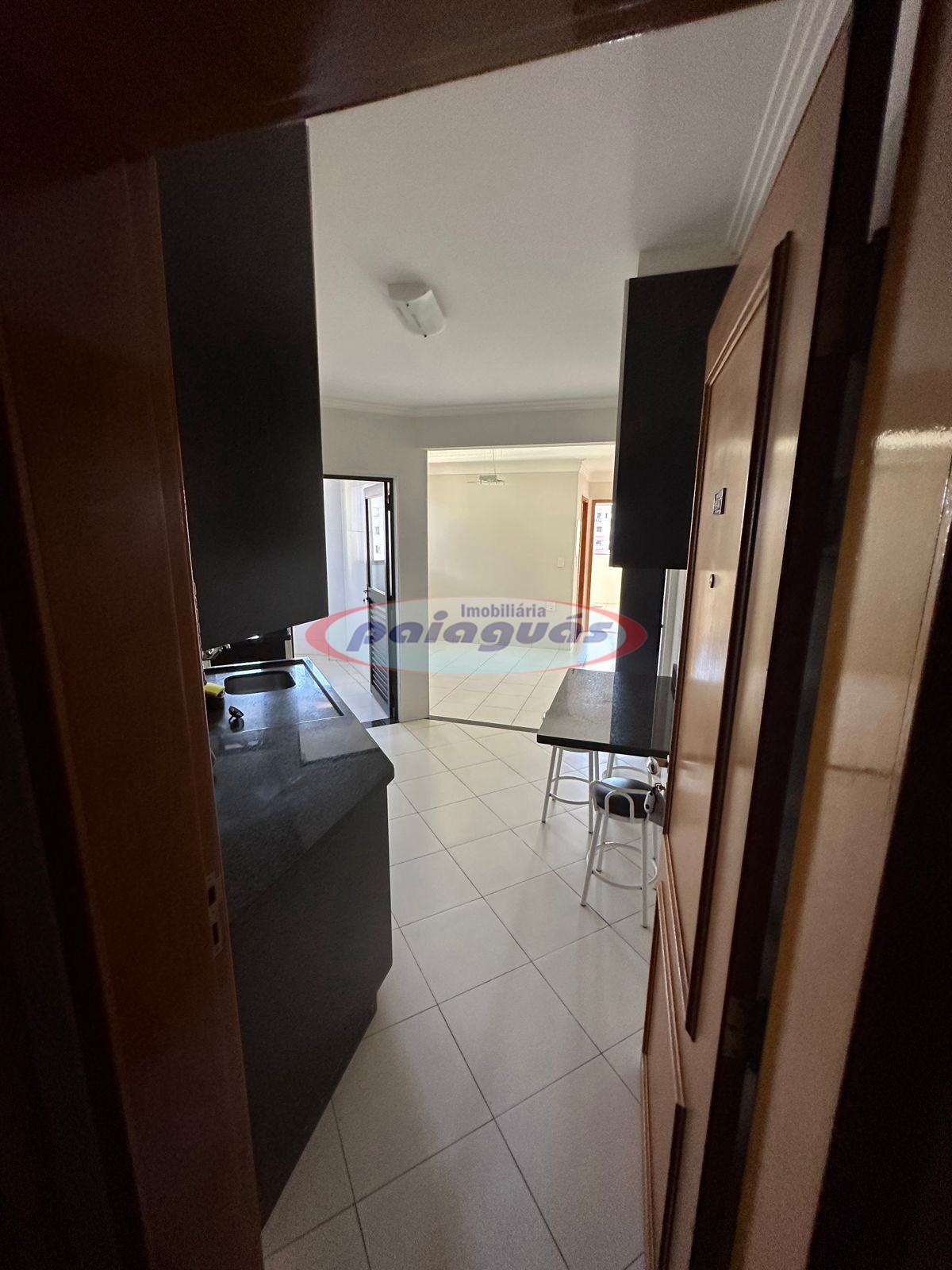 Apartamento para alugar em Zona 01 Centro, Maringá — Portal Chave Fácil