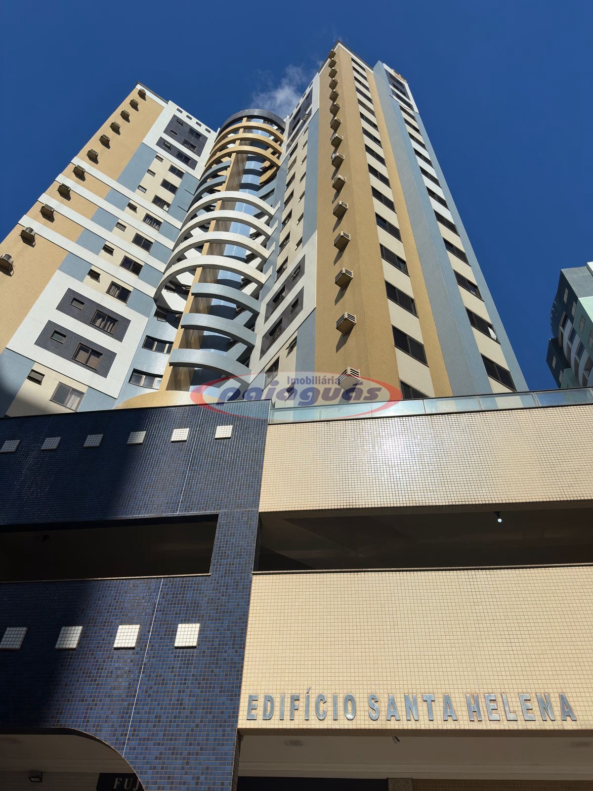 Apartamento para alugar em Zona 01 Centro, Maringá — Portal Chave Fácil