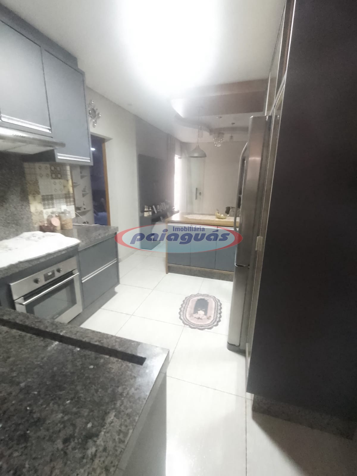 Casa à venda em Conjunto Habitacional Requião, Maringá — Portal Chave Fácil