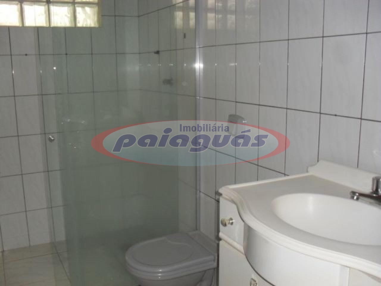 Apartamento para alugar em Conjunto Habitacional Requião, Maringá — Portal Chave Fácil