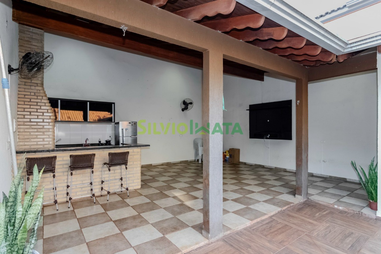Casa à venda em Zona 07, Maringá — Portal Chave Fácil