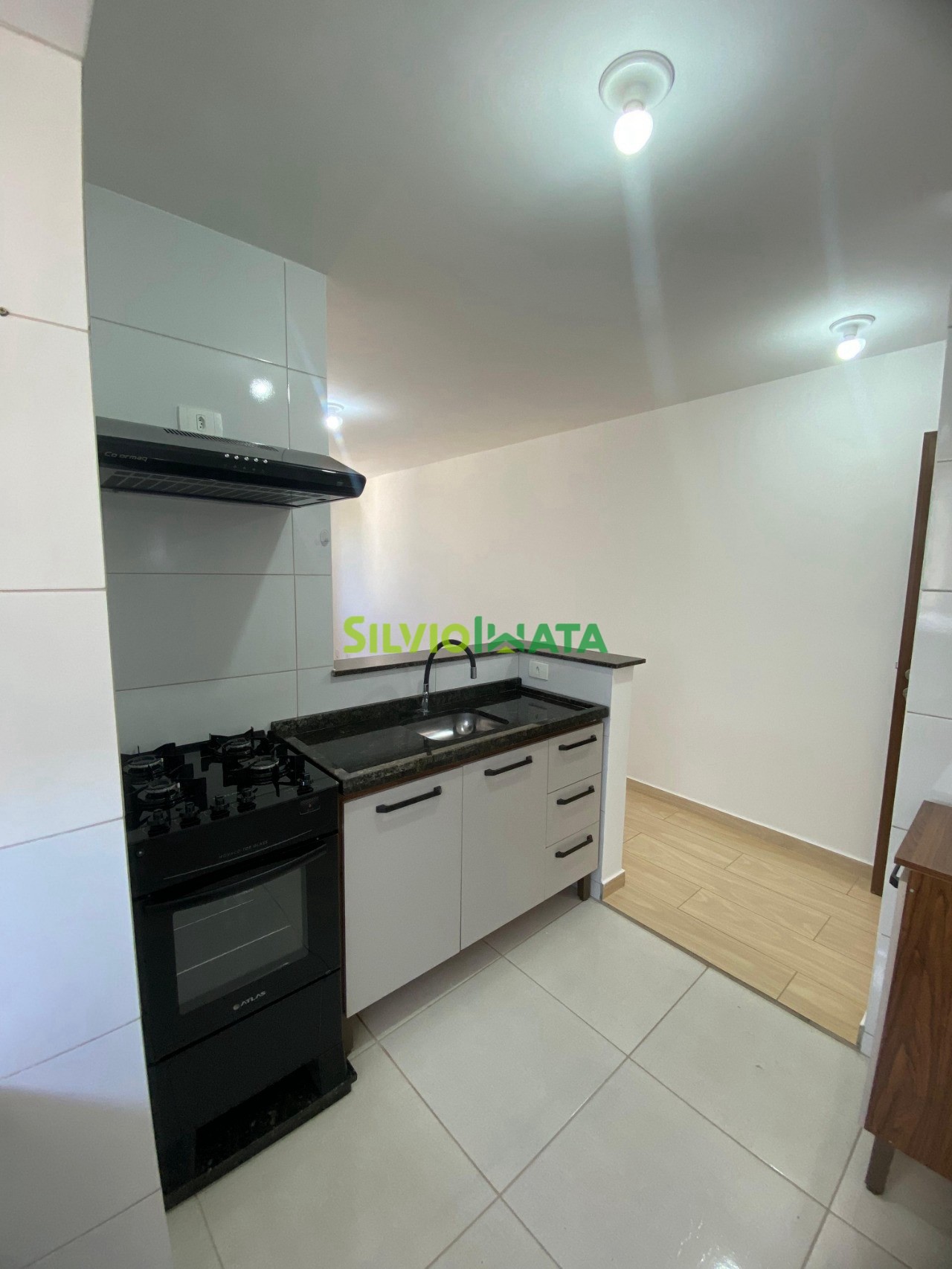 Apartamento à venda em Zona 08, Maringá — Portal Chave Fácil