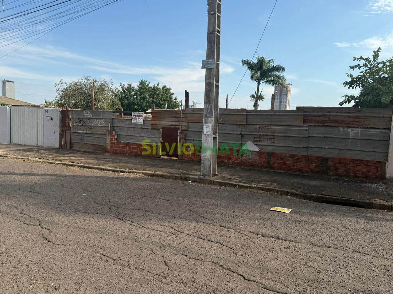 Terreno/Área à venda em Jardim Cerro Azul, Maringá — Portal Chave Fácil