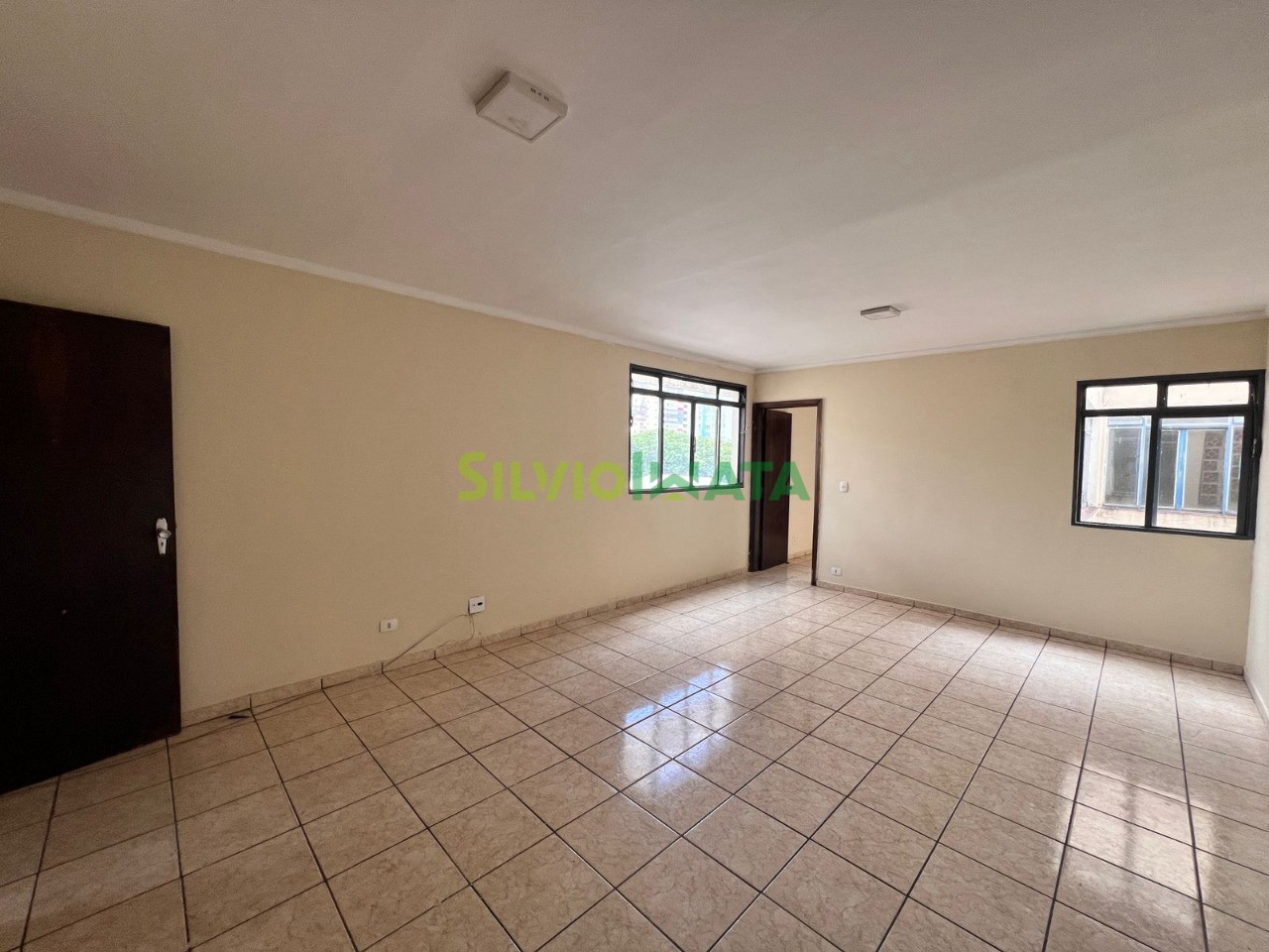 Apartamento para alugar em Zona 01 Centro, Maringá — Portal Chave Fácil