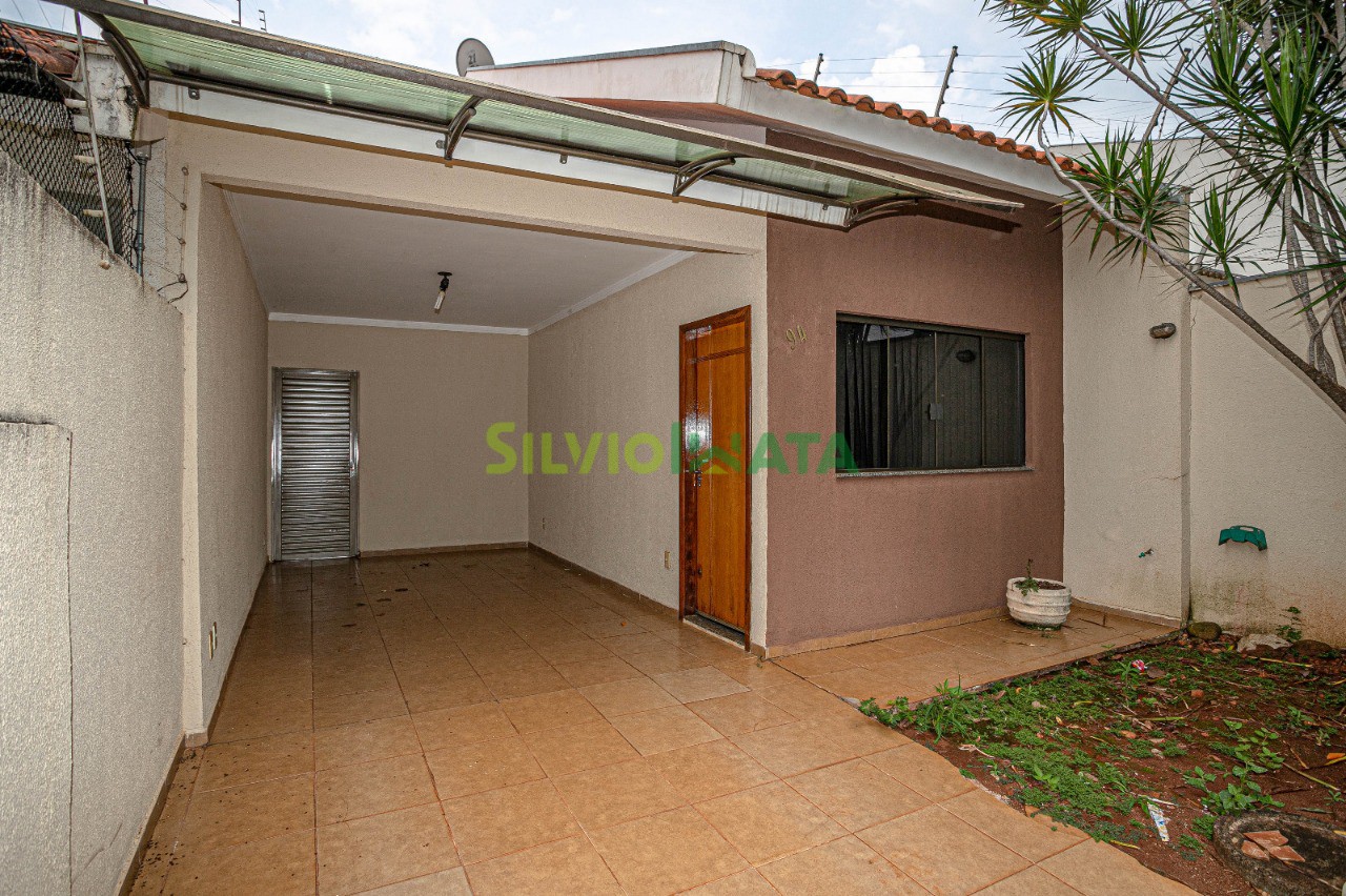 Casa à venda em Jardim Itália, Maringá — Portal Chave Fácil