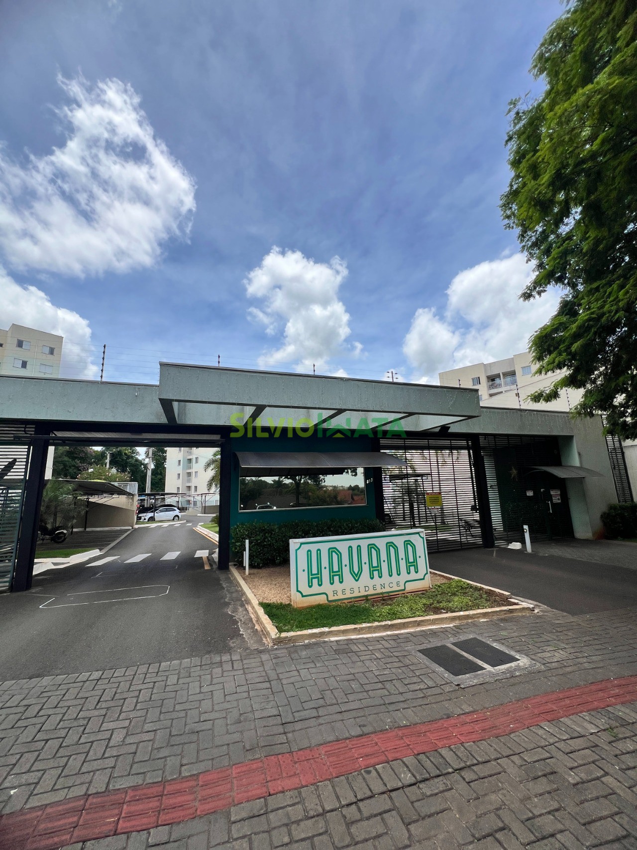 Apartamento para alugar em Cidade Universitária, Maringá — Portal Chave Fácil