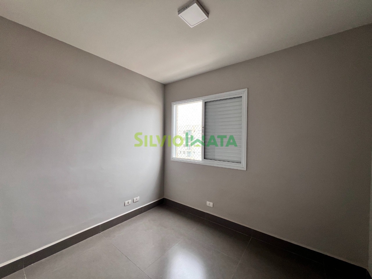 Apartamento para alugar em Cidade Universitária, Maringá — Portal Chave Fácil