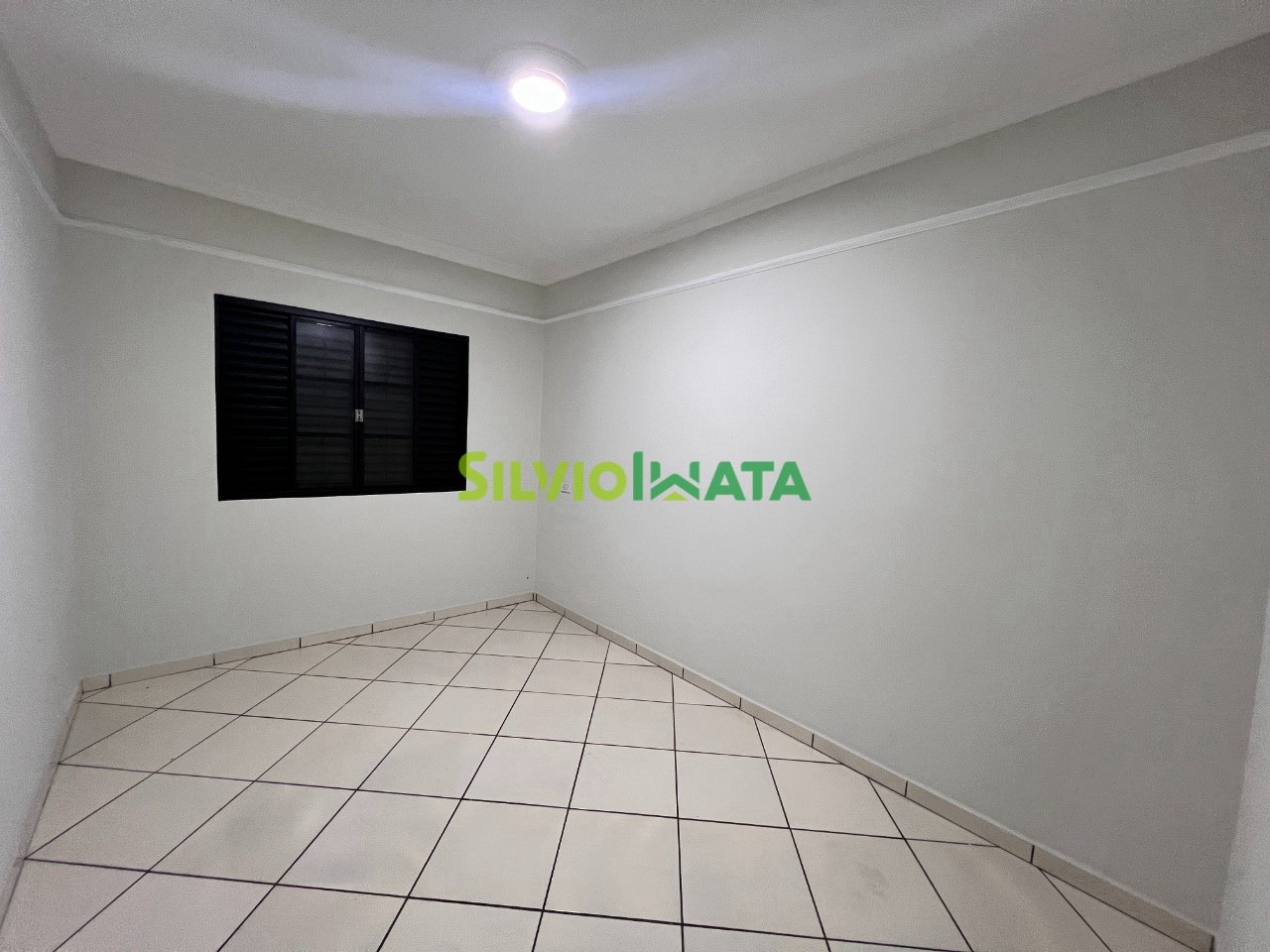 Casa à venda em Jardim Copacabana, Maringá — Portal Chave Fácil