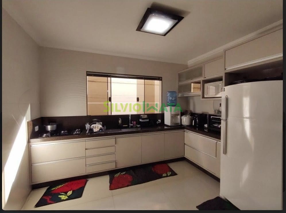 Casa à venda em Jardim Imperial, Maringá — Portal Chave Fácil