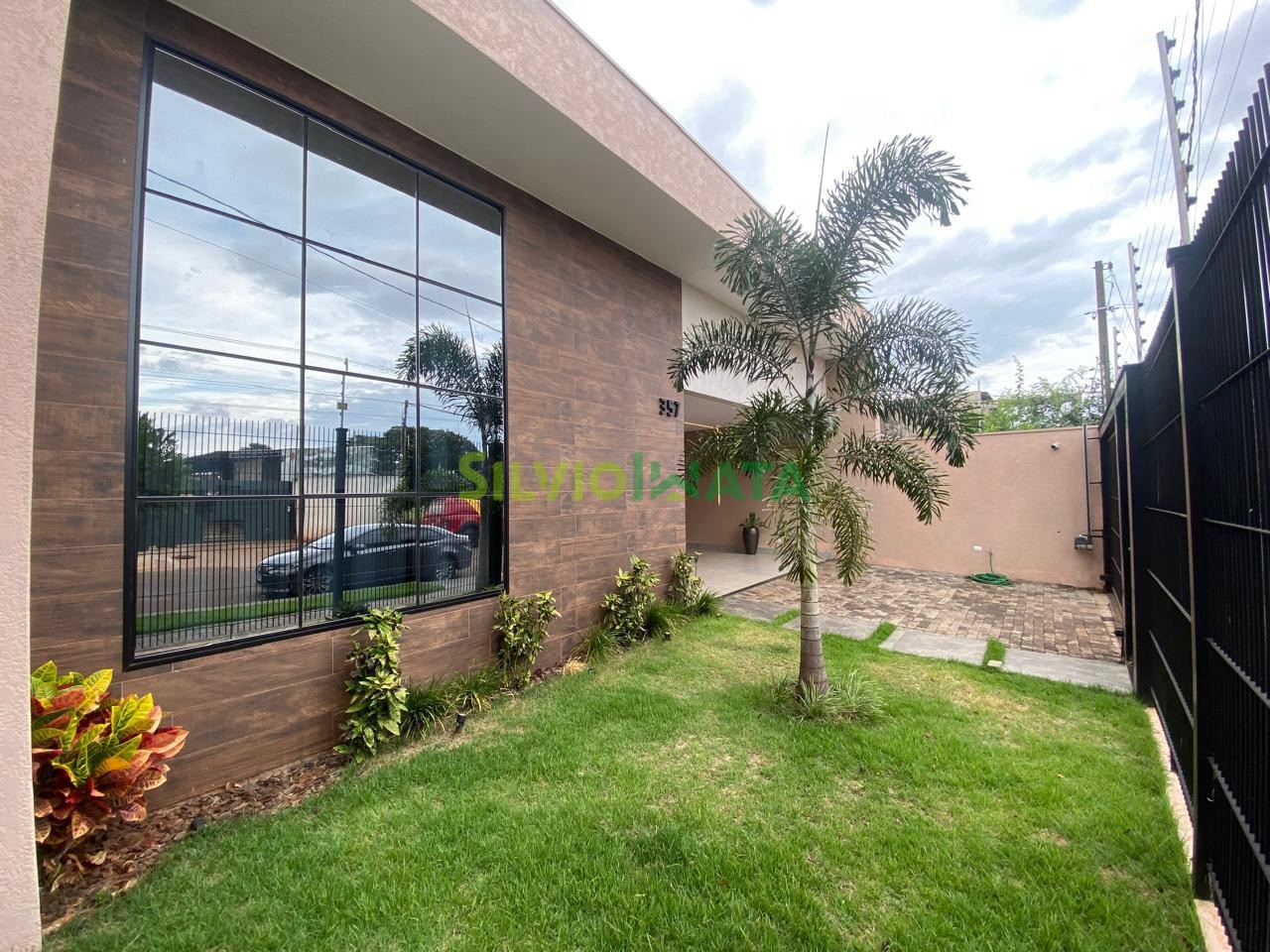 Casa à venda em Jardim Canadá, Maringá — Portal Chave Fácil