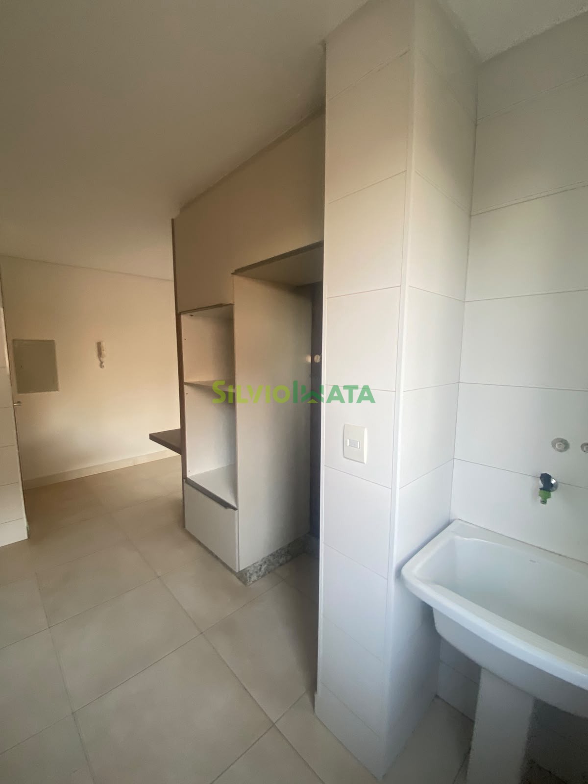 Apartamento para alugar em Zona 07, Maringá — Portal Chave Fácil